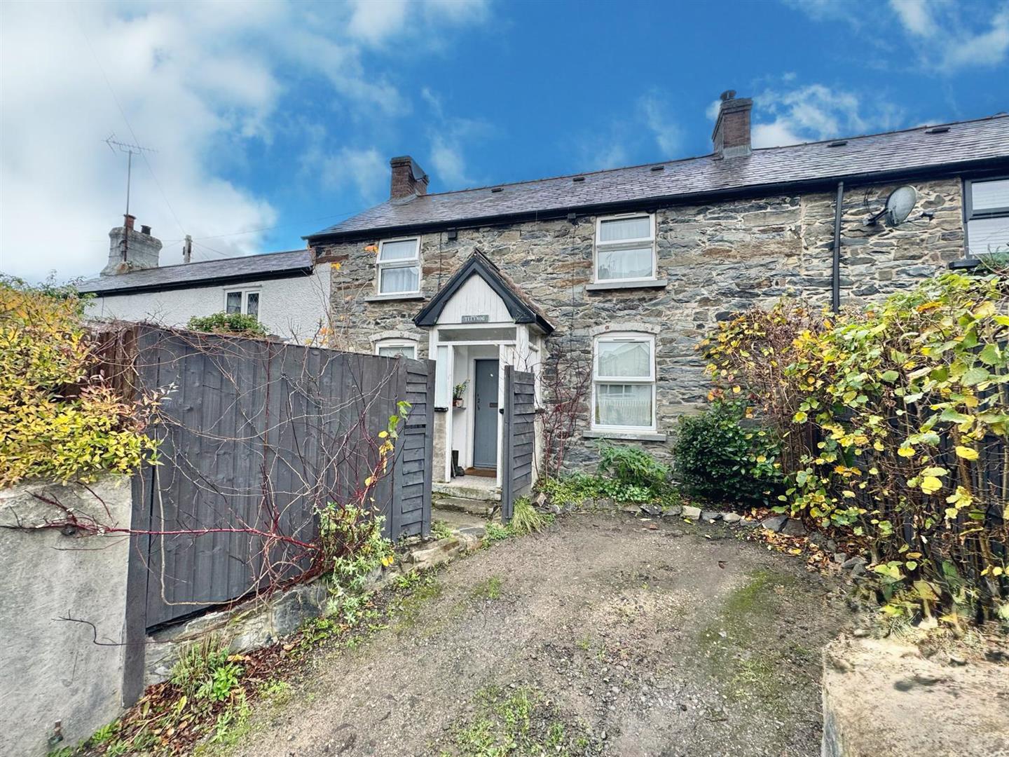 PHOTO-2025-11-10-20-03-15 (1).jpg